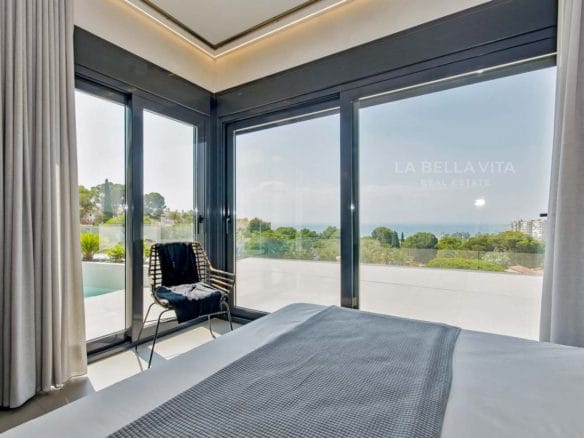 Sensational Luxury property for sale in Campoamor, Orihuela Costa with Private Pool and sea view