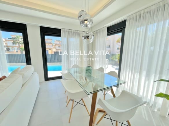 Villa for sale in La Marina Oasis San Fulgencio