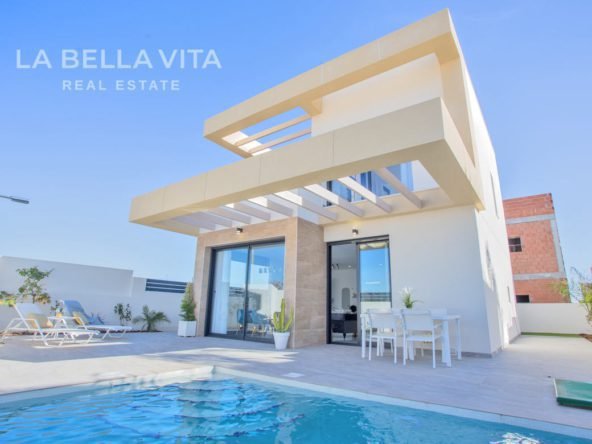 Contemporary Villa with private pool for sale in Los Montesinos, La Herrada, Alicante