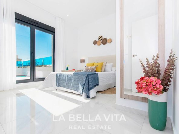 New build villas with private pool for sale in Benijofar Alicante bedroom