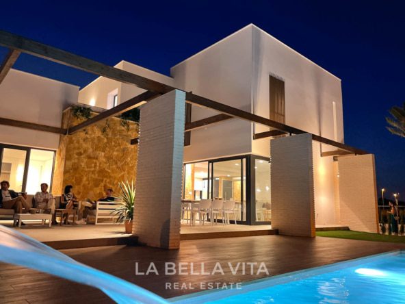 Luxury New Build Properties for sale in Dehesa de Campoamor, Orihuela Costa, Alicante