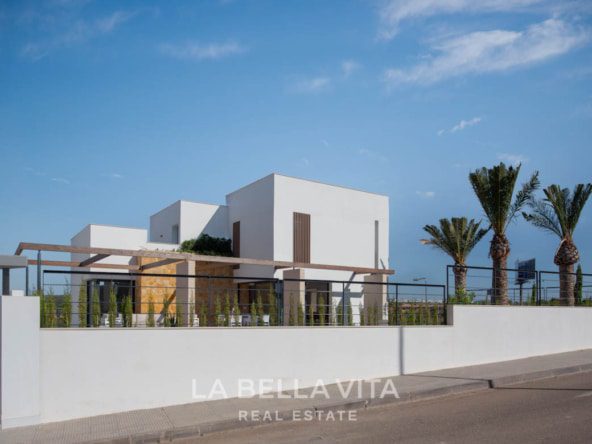 Luxury New Build Properties for sale in Dehesa de Campoamor, Orihuela Costa, Alicante