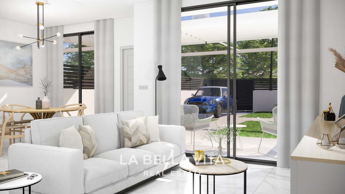Modern townhouse with private pool for sale in Rojales, Costa Blanca, Spain