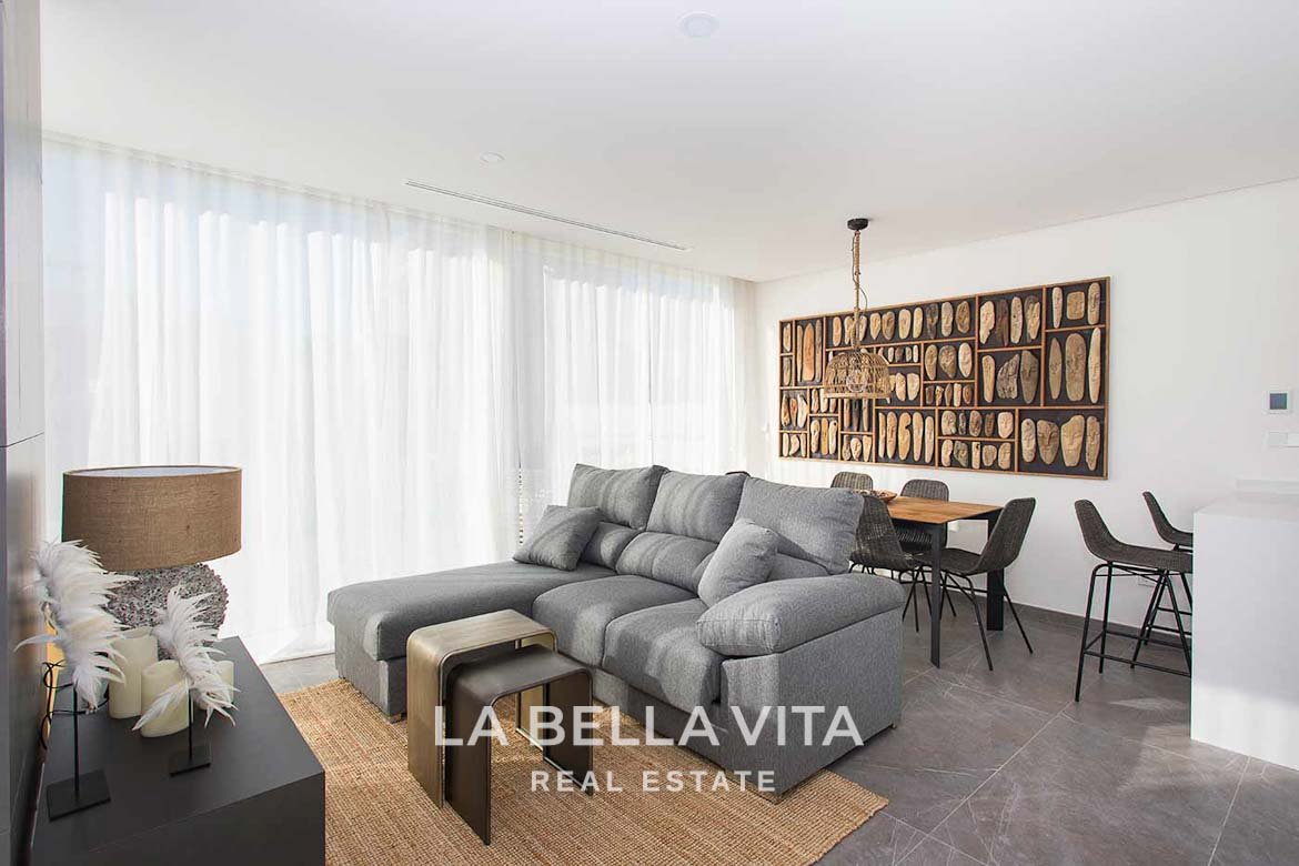 Modern independent property for sale in Torrevieja, Aguas Nuevas Salon