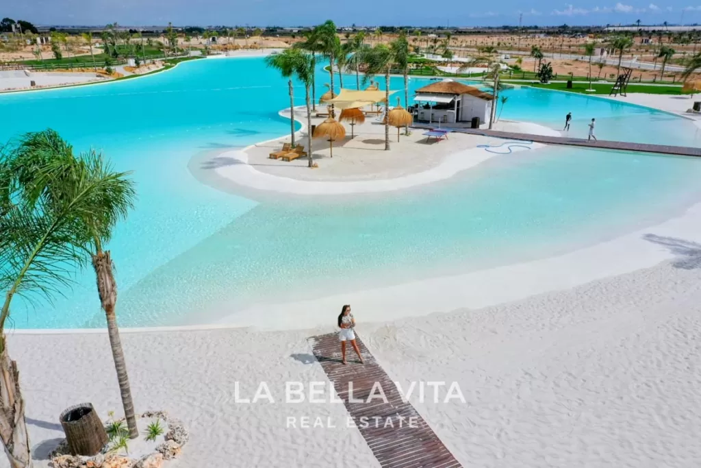 Immobilien zum Verkauf in Santa Rosalia Lake and Life Resort, Torre-Pacheco, Murcia, Crystal Lagoons