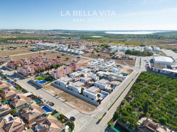 Ibiza-style properties for sale in Los Montesinos, La Herrada, Spain