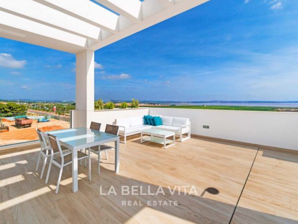 Modern Bungalows for sale in Los Balcones, Torrevieja, Alicante, Spain with sea view