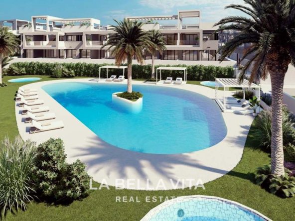 Modern Bungalows for sale in Los Balcones, Torrevieja, Alicante, Spain with sea view