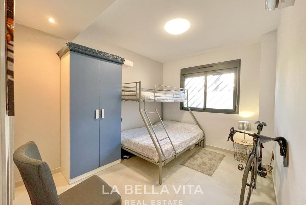 RESALE! Fantastic ground floor apartment for sale in El Raso, residential Oasis Beach XII, Guardamar del Segura, Alicante