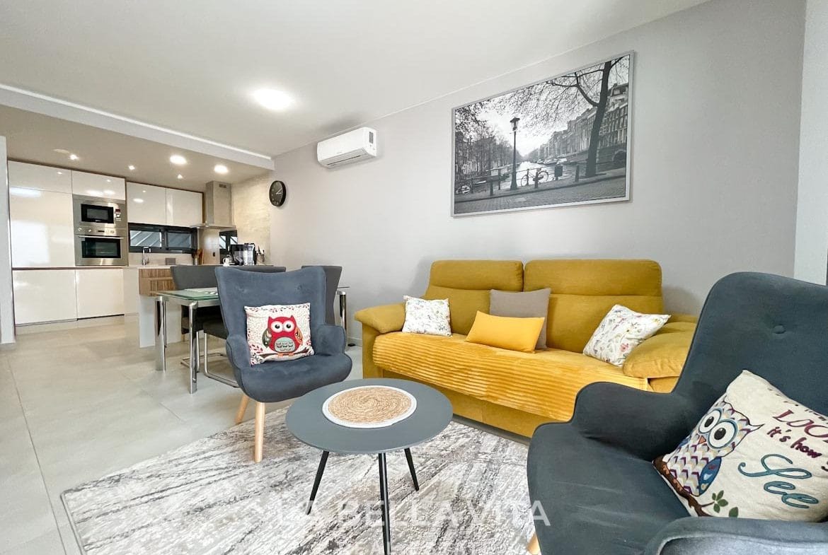 RESALE! Fantastic ground floor apartment for sale in El Raso, residential Oasis Beach XII, Guardamar del Segura, Alicante