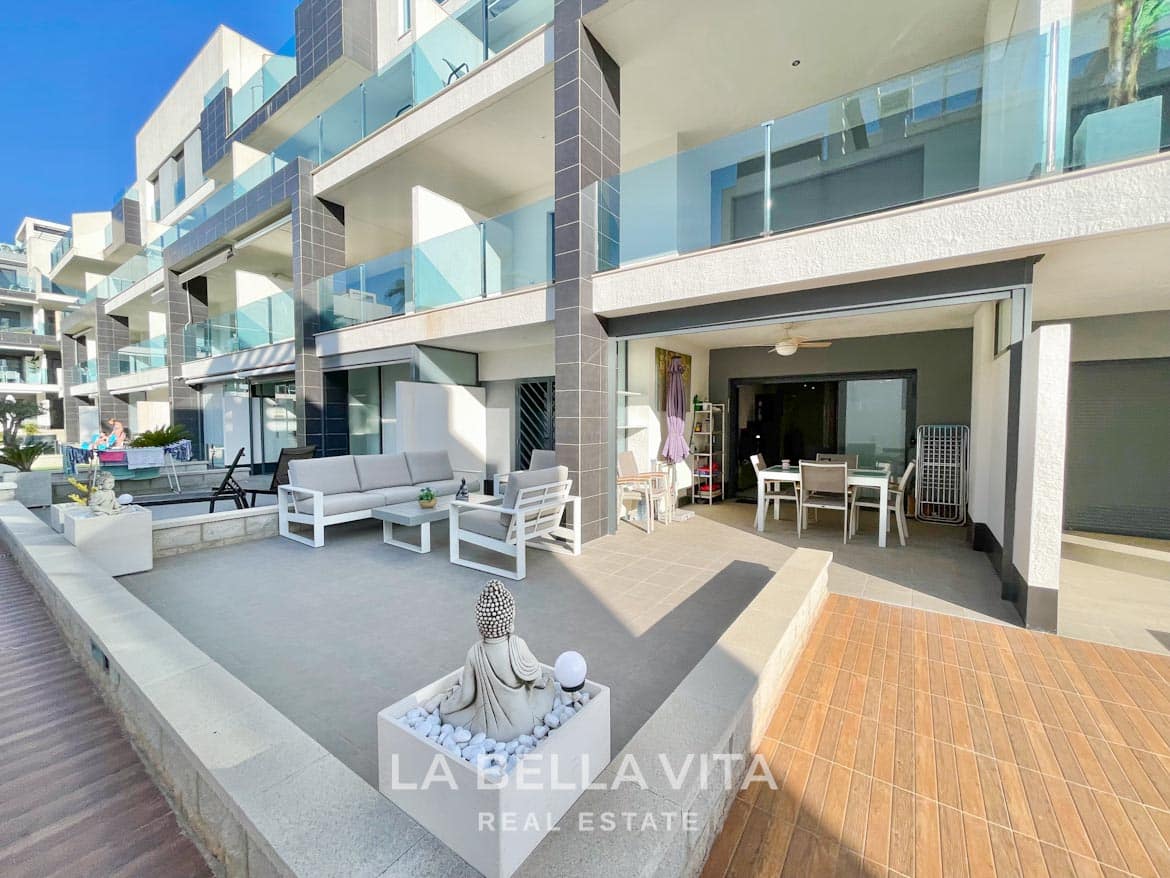 RESALE! Fantastic ground floor apartment for sale in El Raso, residential Oasis Beach XII, Guardamar del Segura, Alicante