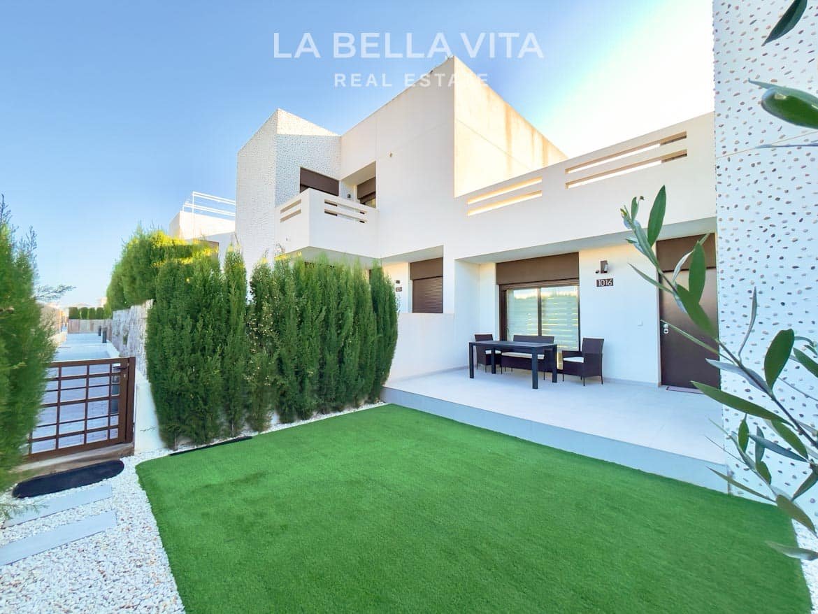 New Exclusive Resale Modern Property for sale in La Finca Golf Resort, Algorfa, Spain
