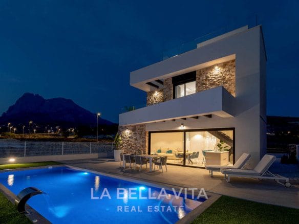 Independent Luxury Villas with sea views for sale in Balcón de Finestrat, Alicante, Spain
