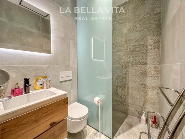 Exclusive Luxury resale Villa for sale in Rojales, La Marquesa Golf, Spain, Bellahouse, Residencial Oceanic