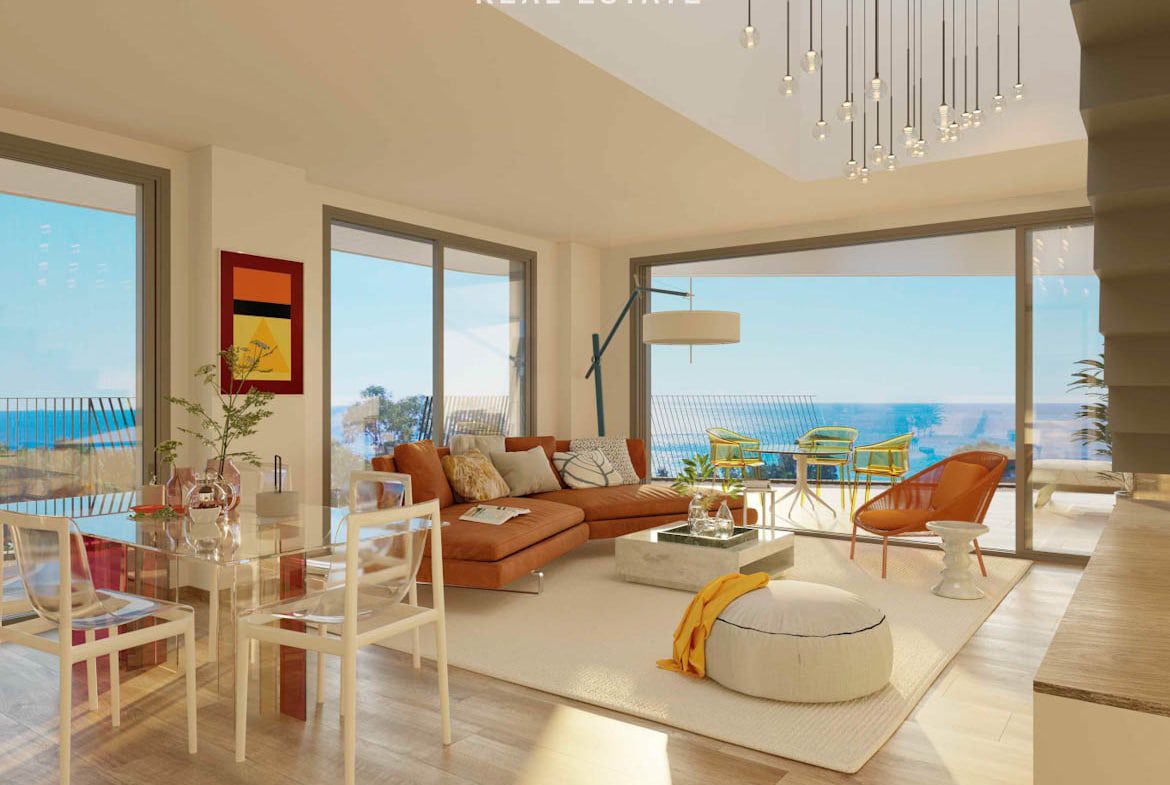 Luxury beach properties with sea view for sale in Villajoyosa, Costa Blanca North