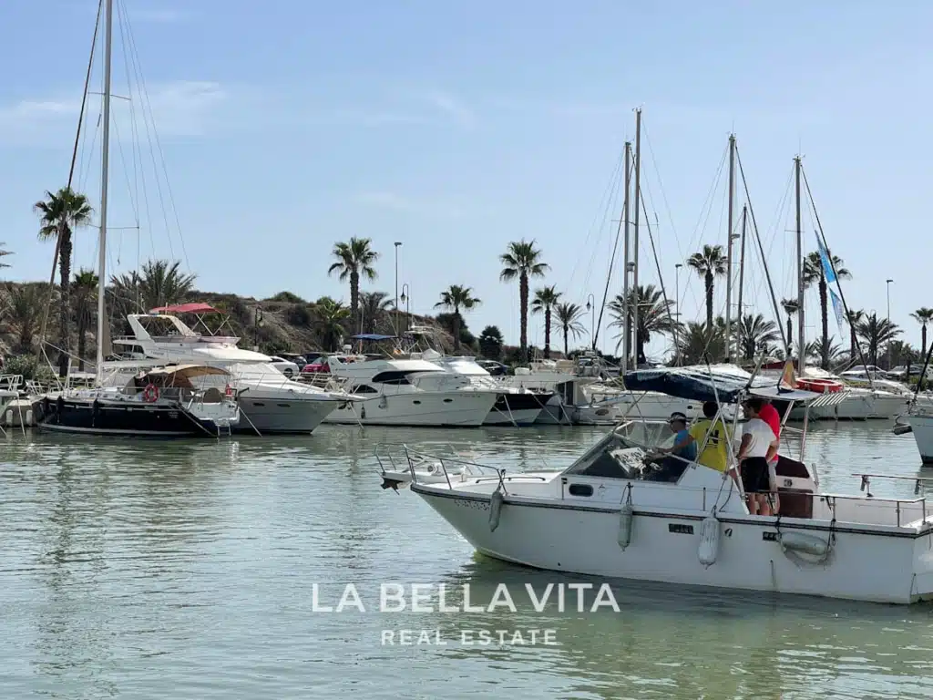 New Build Apartments with Sea View For Sale in Guardamar del Segura