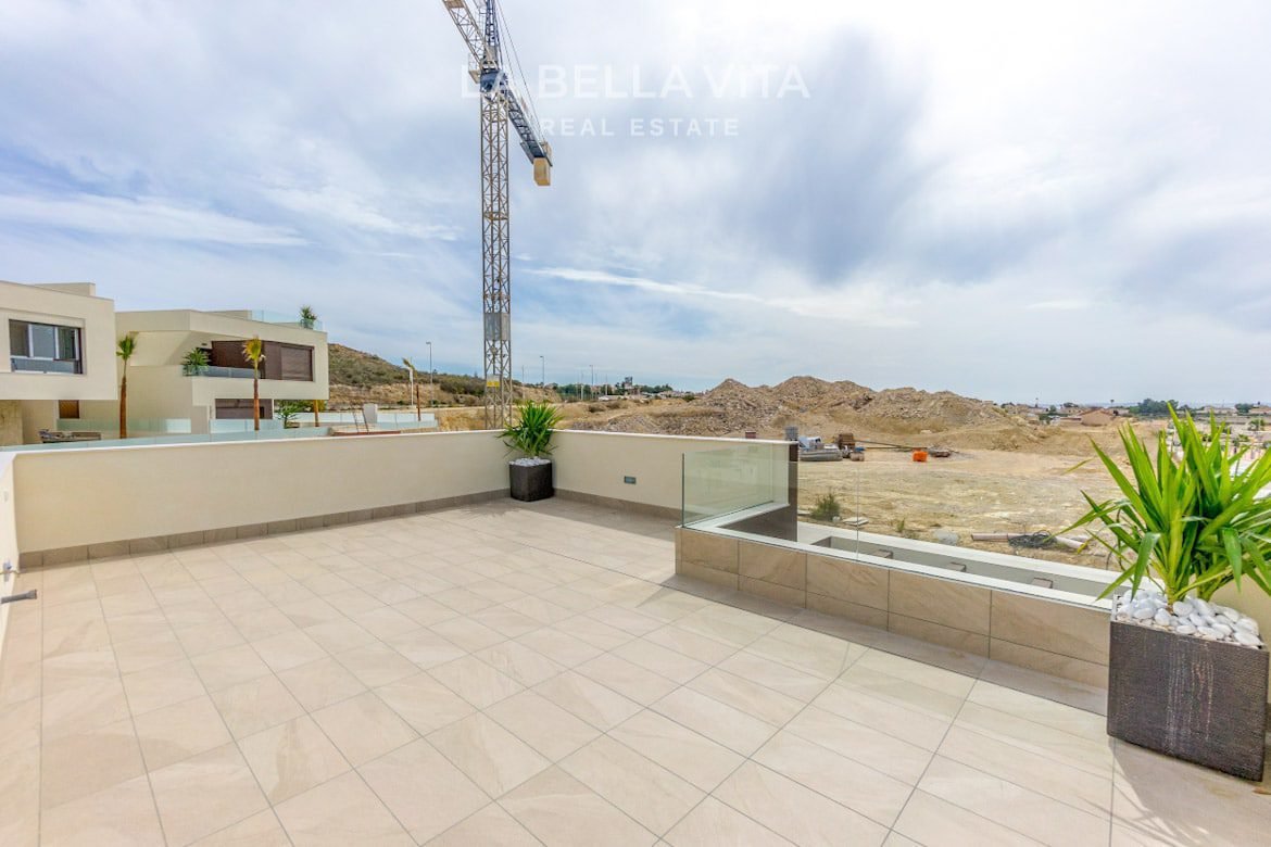New Build one level Properties with private pool for sale in Ciudad Quesada, Alicante, Spain