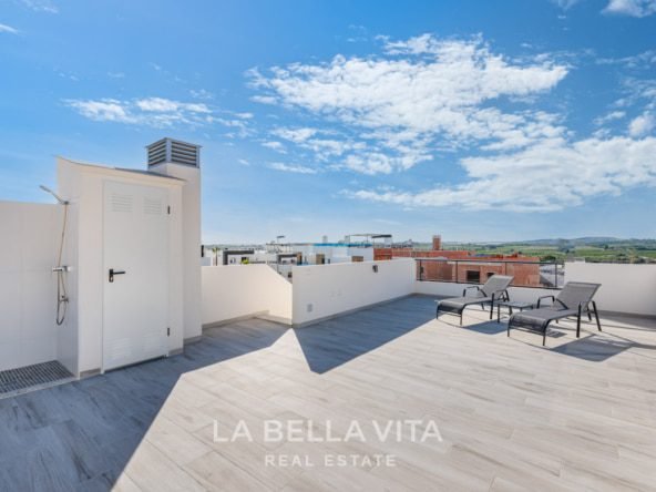 New Build properties with private pool for sale in Benijofar, Alicante, Spain