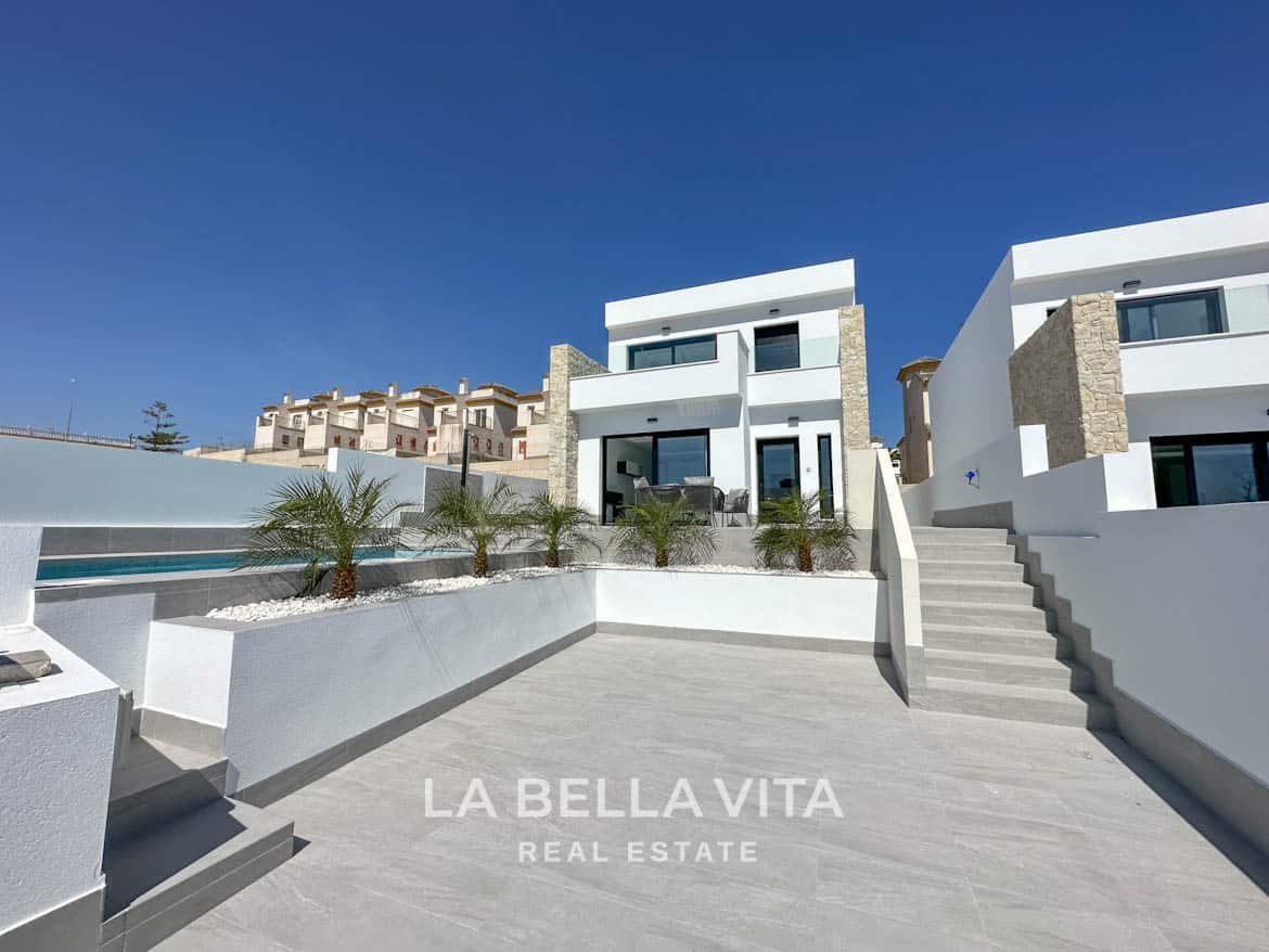 New Build Detached Properties for sale in La Marina Urbanisation, Alicante