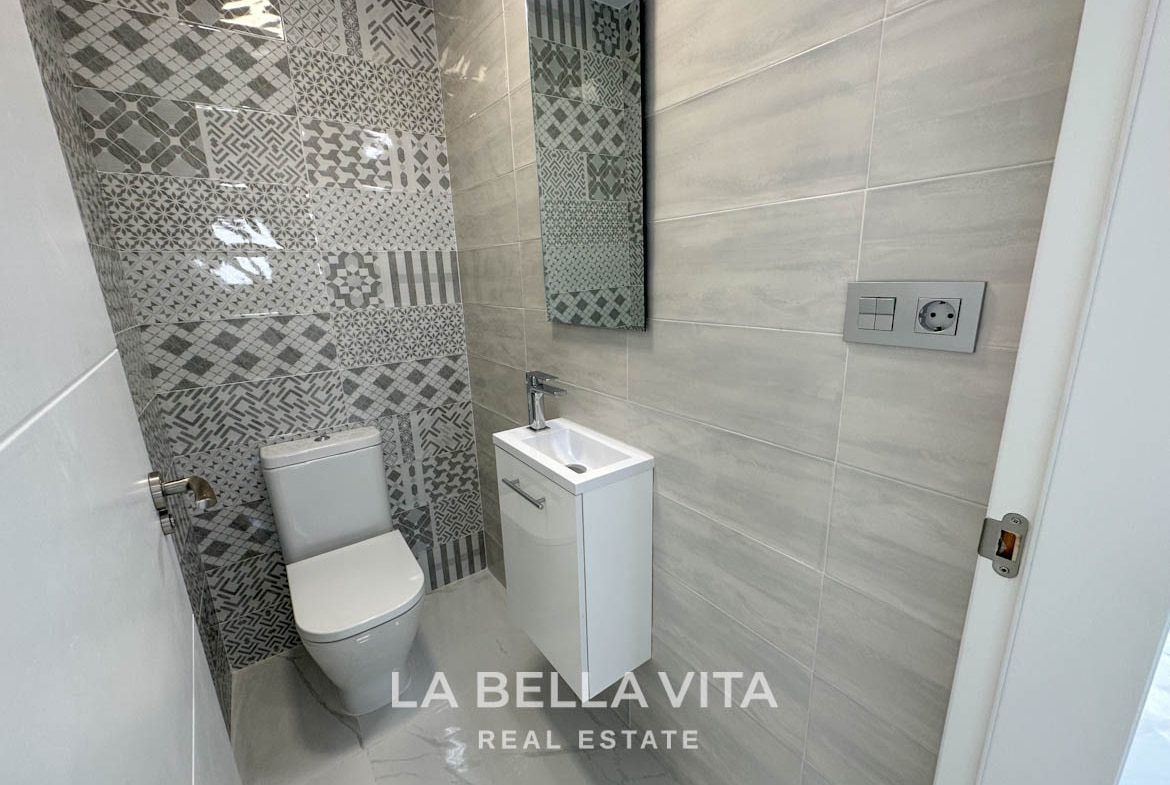 New Build Detached Properties for sale in La Marina Urbanisation, Alicante