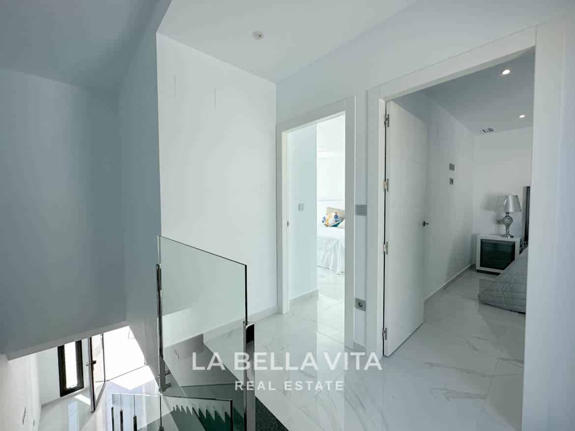 New Build Detached Properties for sale in La Marina Urbanisation, Alicante