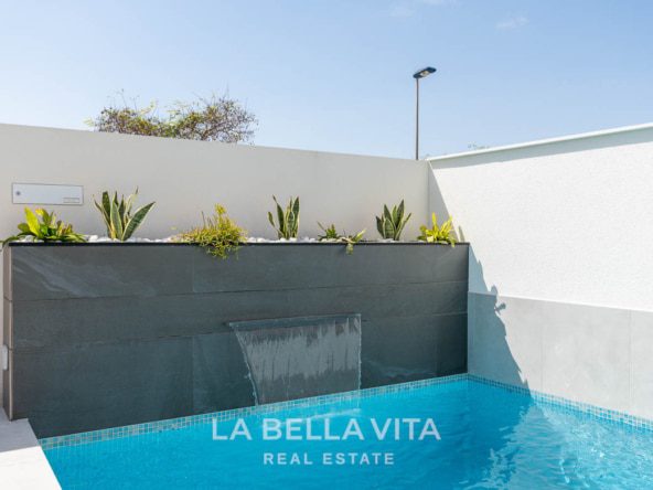 New build villas with private pool for sale in Benijofar, Costa Blanca, Spain