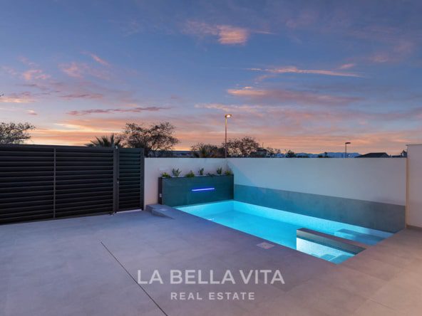 New build villas with private pool for sale in Benijofar, Costa Blanca, Spain