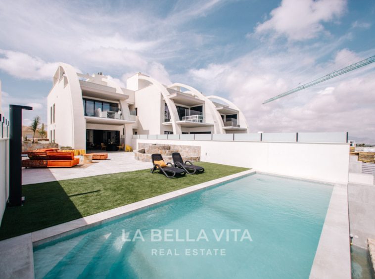 Luxury New Build apartments with panoramic views for sale in Rojales