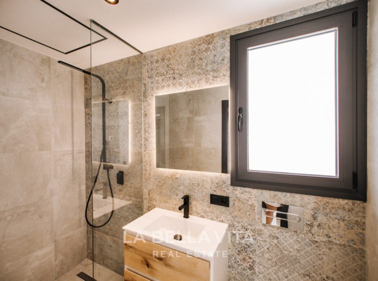 Luxury New Build apartments with panoramic views for sale in Rojales