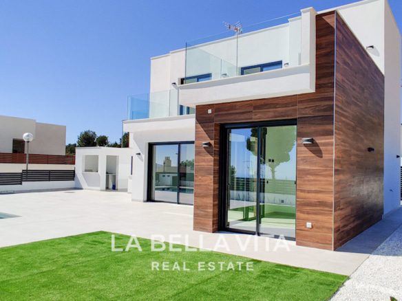 New Build House with private pool for sale in Polop de la Marina
