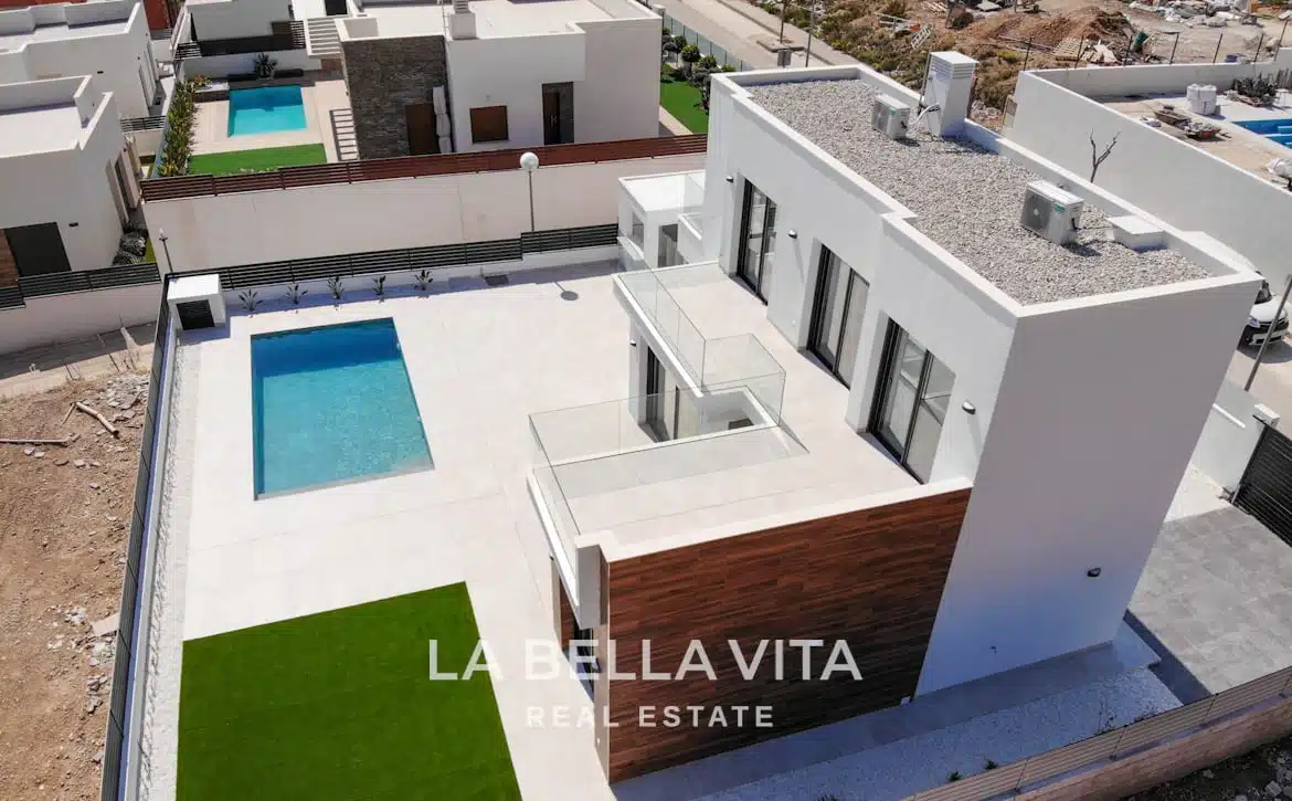 New Build House with private pool for sale in Polop de la Marina