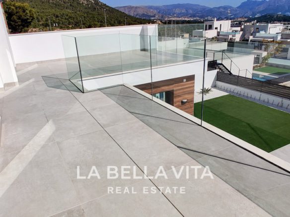 New Build House with private pool for sale in Polop de la Marina