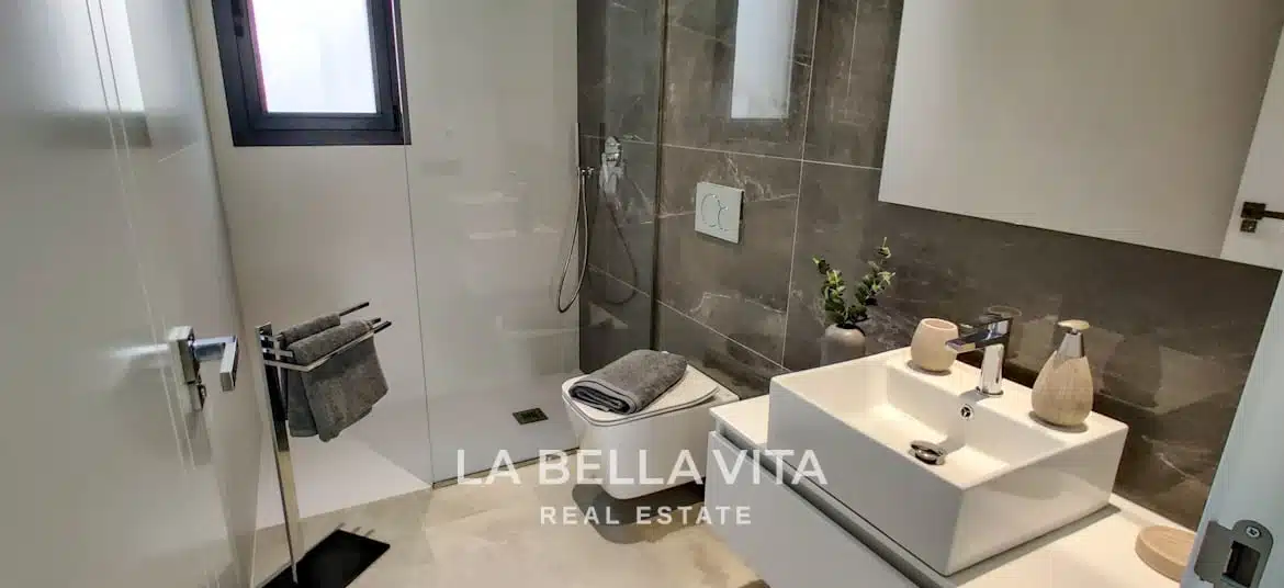 New Build House with private pool for sale in Polop de la Marina