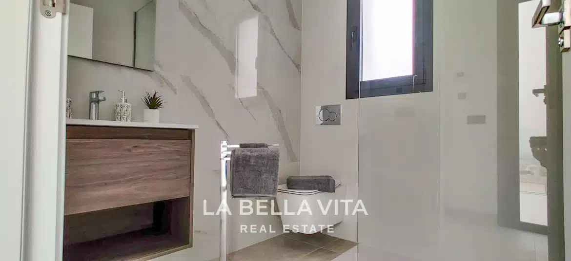 New Build House with private pool for sale in Polop de la Marina