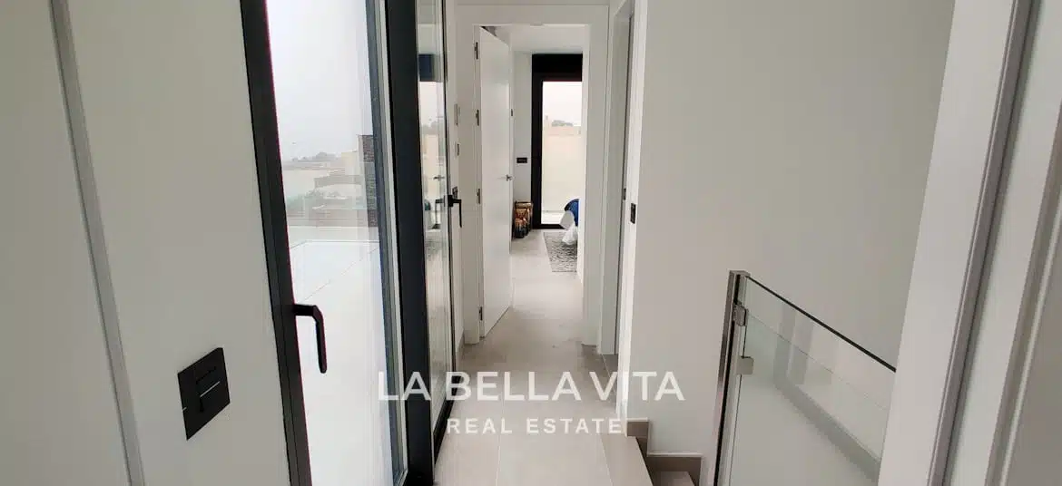 New Build House with private pool for sale in Polop de la Marina