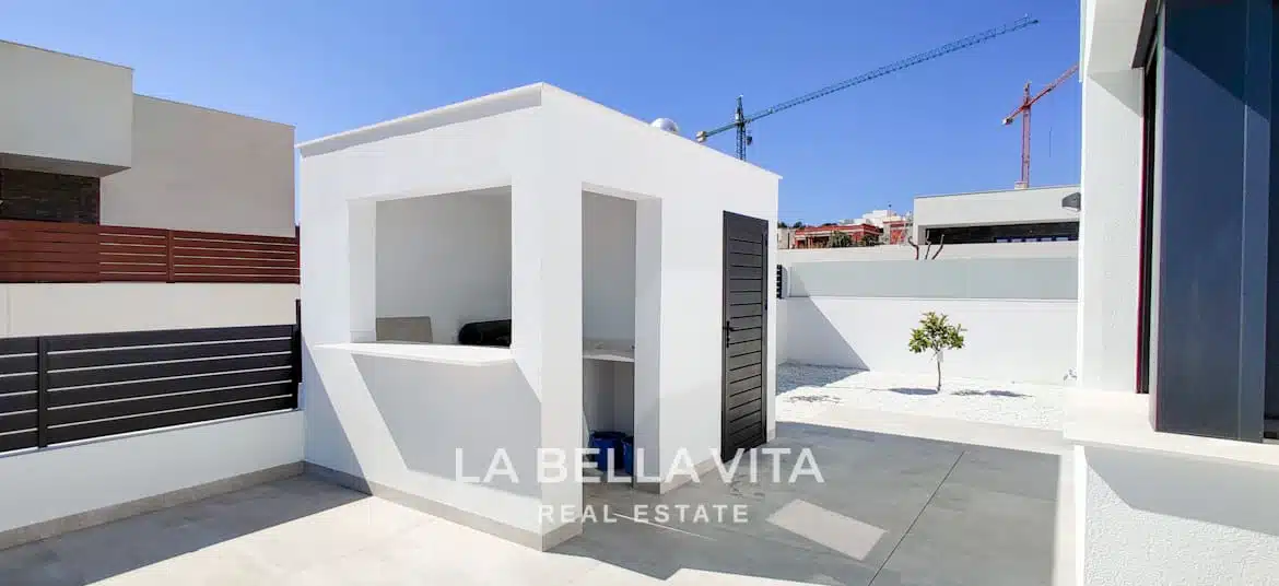 New Build House with private pool for sale in Polop de la Marina
