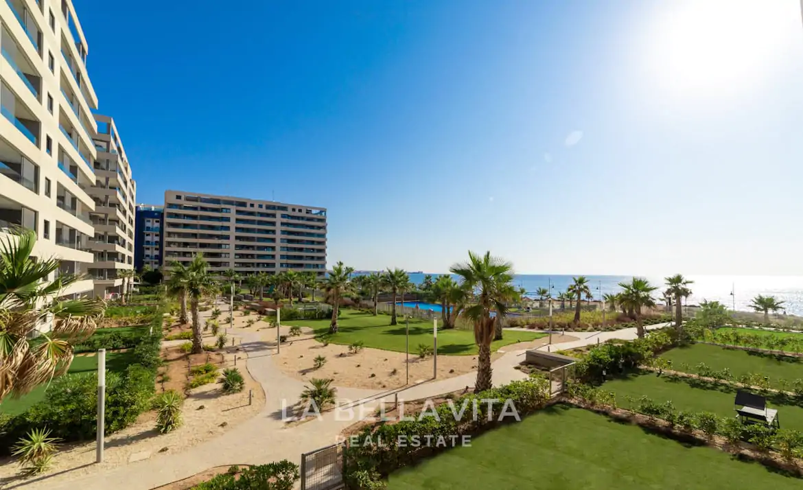 New Build frontline beach Apartments with sea view for sale in Punta Prima, Orihuela Costa