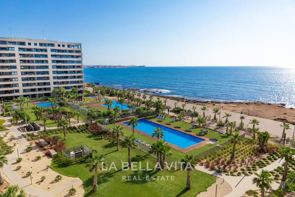 New Build frontline beach Apartments with sea view for sale in Punta Prima, Orihuela Costa