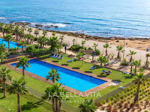 New Build frontline beach Apartments with sea view for sale in Punta Prima, Orihuela Costa