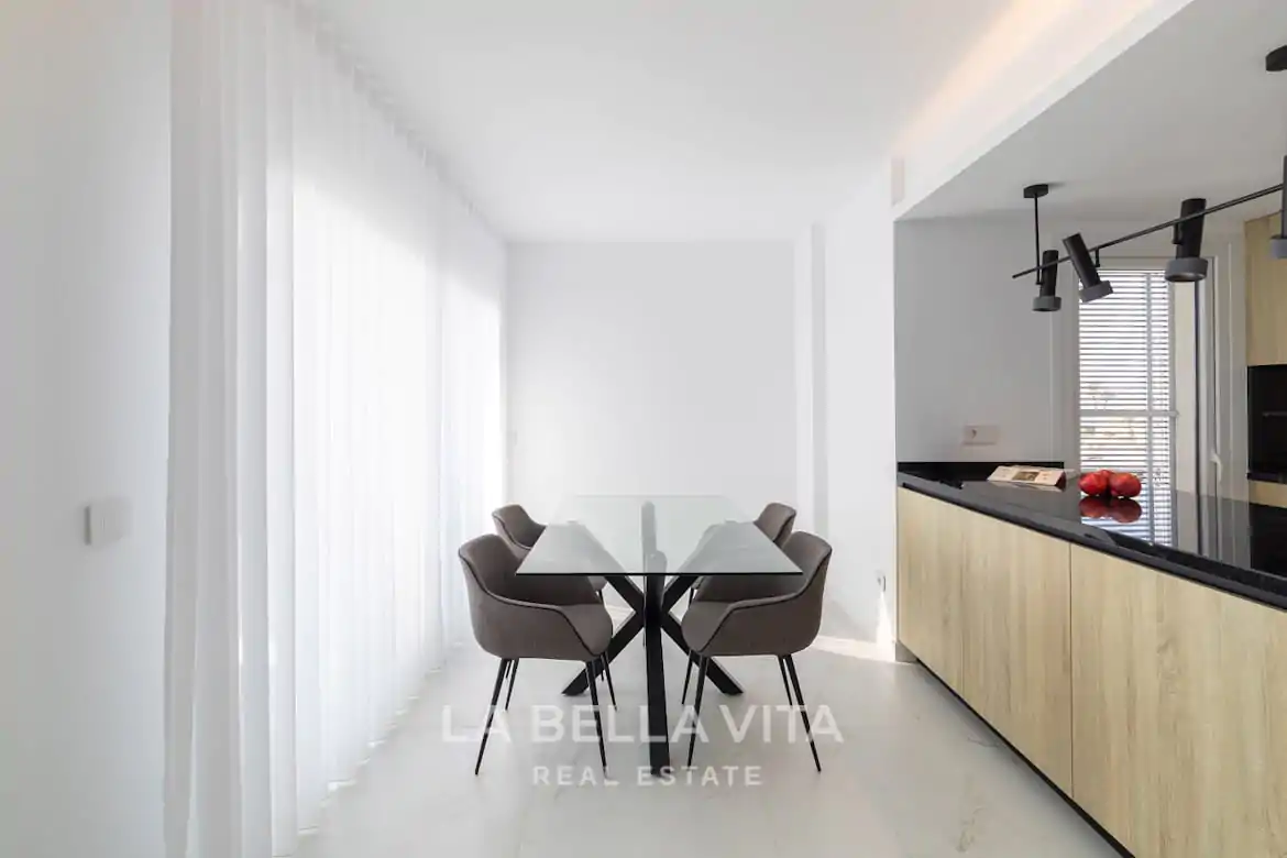 New Build frontline beach Apartments with sea view for sale in Punta Prima, Orihuela Costa