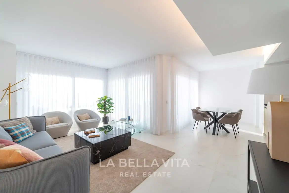 New Build frontline beach Apartments with sea view for sale in Punta Prima, Orihuela Costa