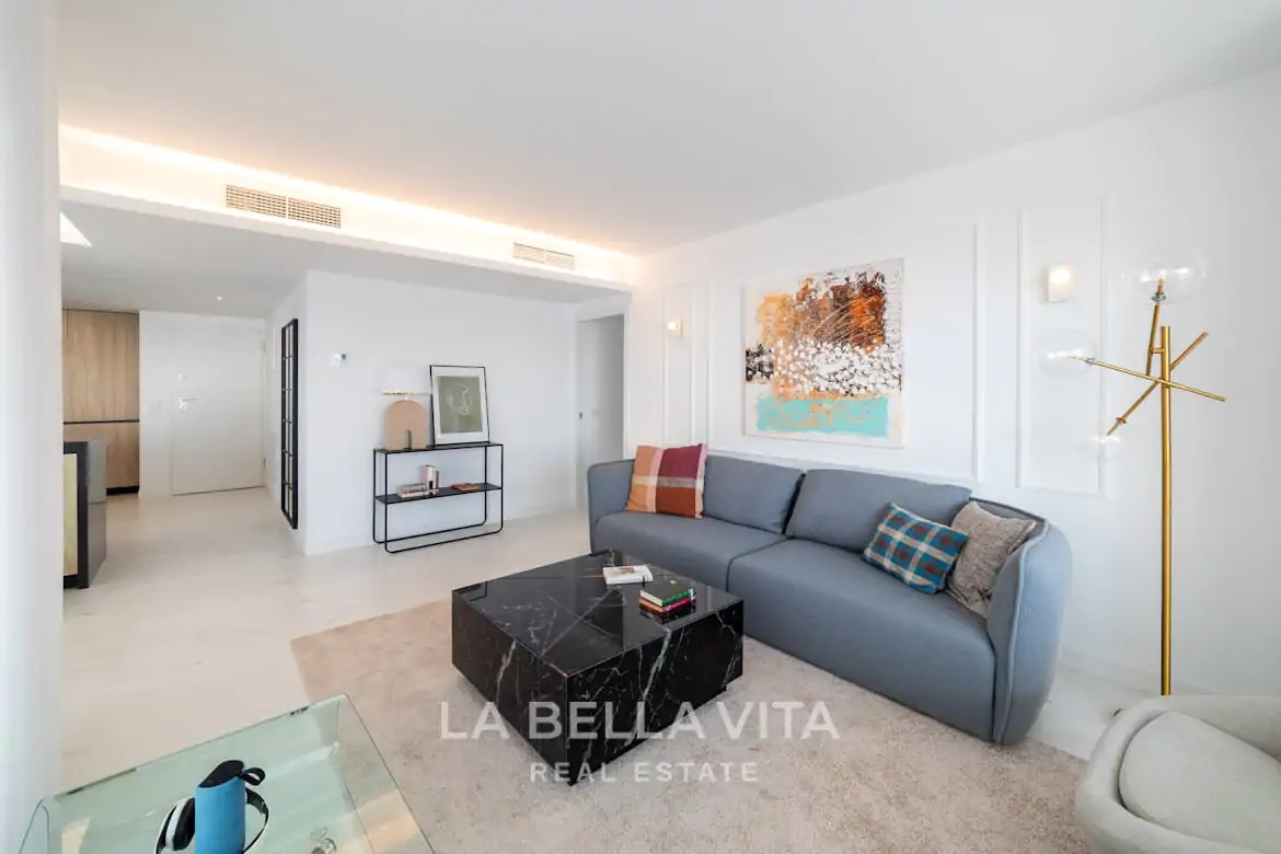 New Build frontline beach Apartments with sea view for sale in Punta Prima, Orihuela Costa