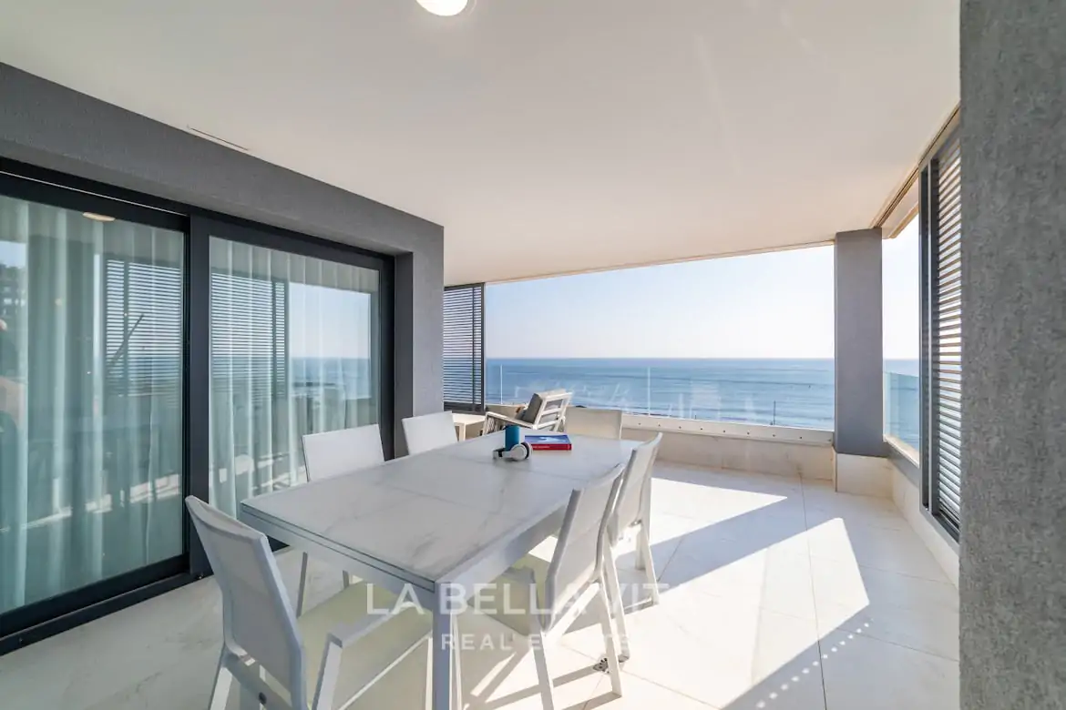 New Build frontline beach Apartments with sea view for sale in Punta Prima, Orihuela Costa