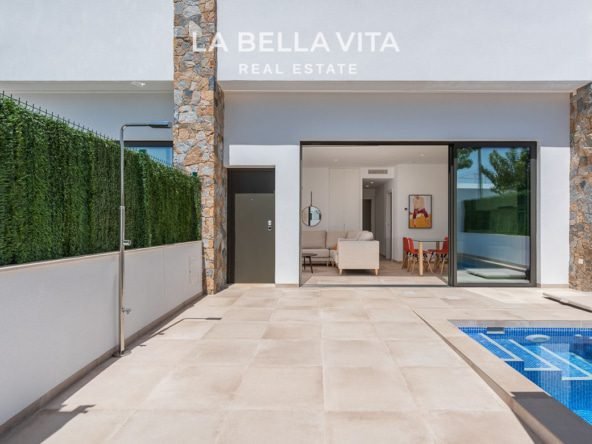 New Build key ready property with private pool for sale in Pilar de la Horadada, Alicante, Spain