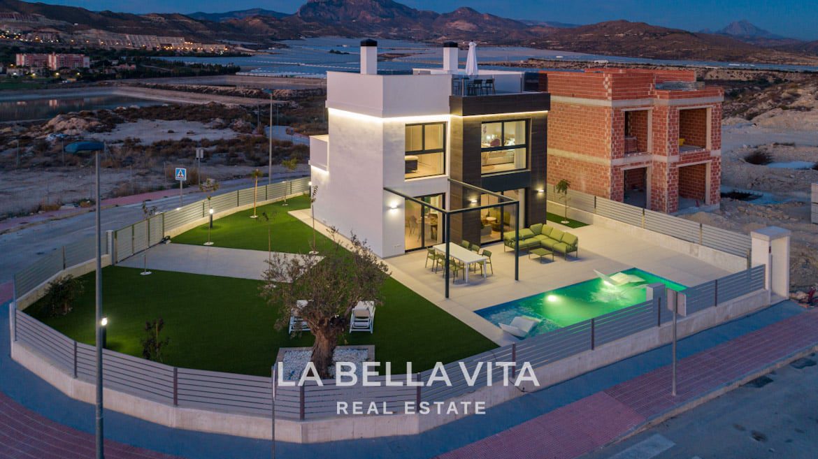 New Build properties with sea views for sale in Muchamiel, Alicante