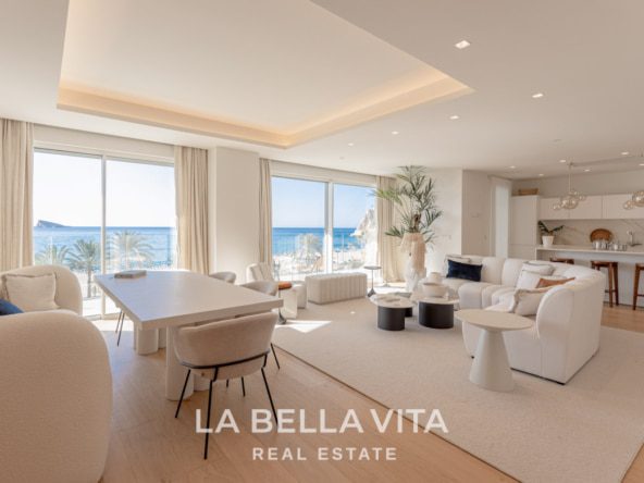 Luxury Frontline Beach Apartments with Breathtaking Sea Views for sale in Delfin Tower, Benidorm, Alicante