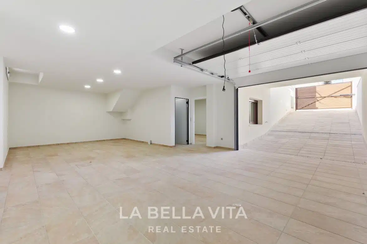 Luxury independent Property with private pool for sale in Benijofar, Rojales