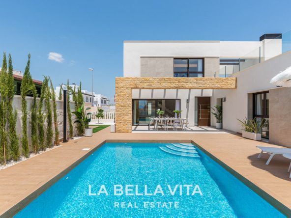 Excellent Luxury new build Property with Private Pool for sale, Ciudad Quesada, Alicante