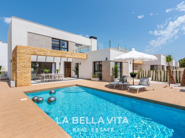 Excellent Luxury new build Property with Private Pool for sale, Ciudad Quesada, Alicante