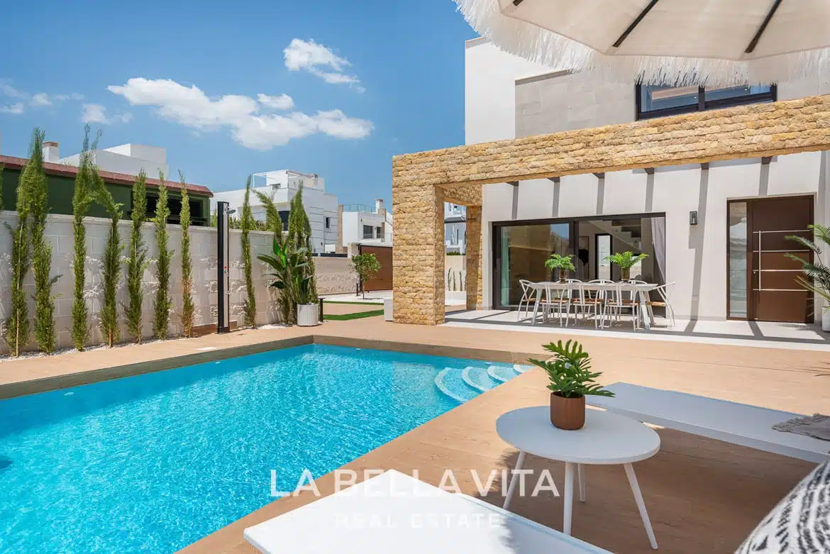 Excellent Luxury new build Property with Private Pool for sale, Ciudad Quesada, Alicante